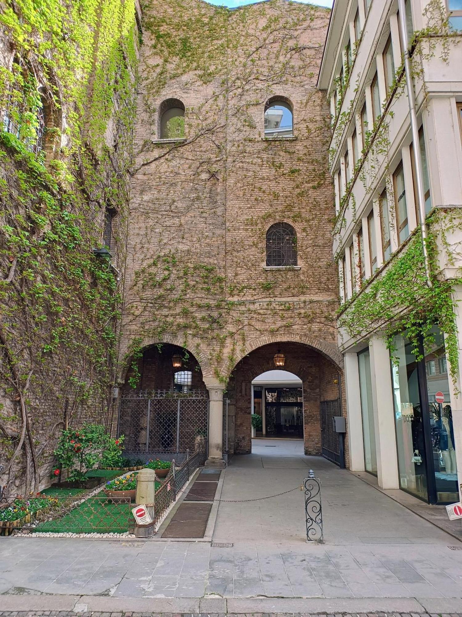 Apartamento Residenze Simari Luxury Padua Exterior foto